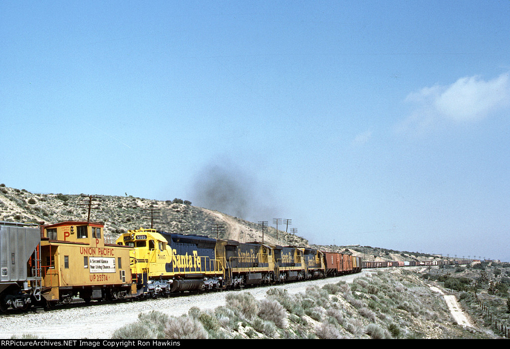 ATSF 5605 and UP 25574 (REPOST)